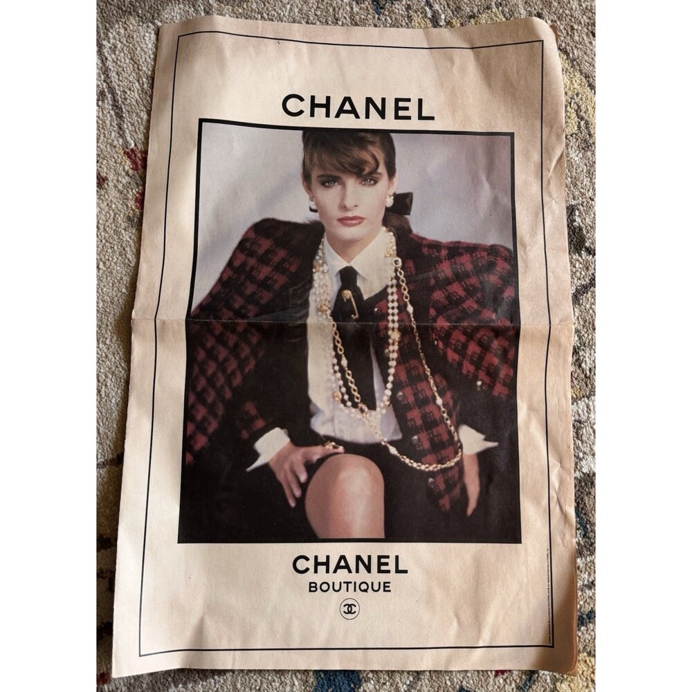 Vintage CHANEL Magazine fashion VTG 1980 RARE!!